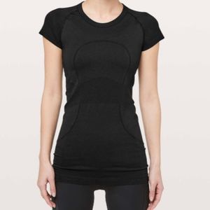 Lululemon Swiftly Tech Short-Sleeve Crew Shirt